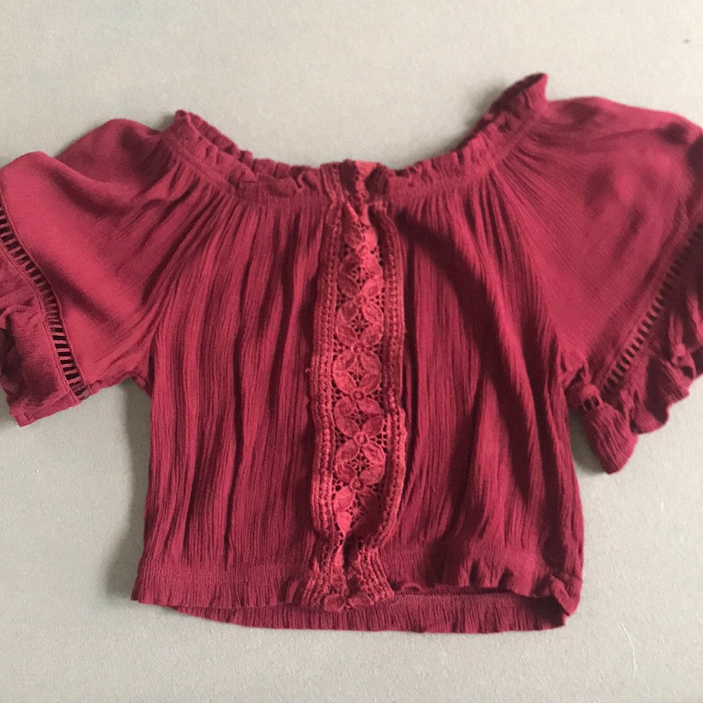 NEVER WORN violet cropped t-shirt